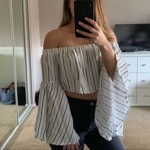 Nasty Gal Flowy Sleeve Crop Top